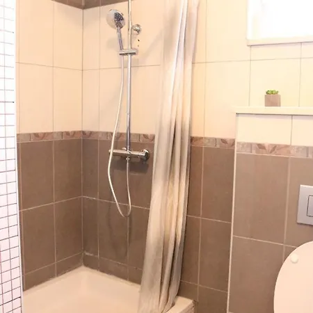 Διαμέρισμα Lucija *